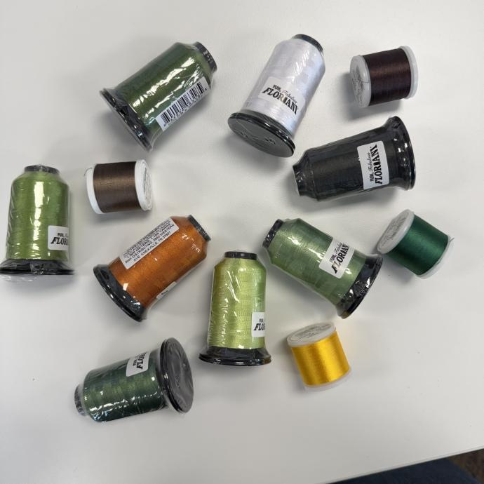 Embroidered Evergreen Club Thread Set