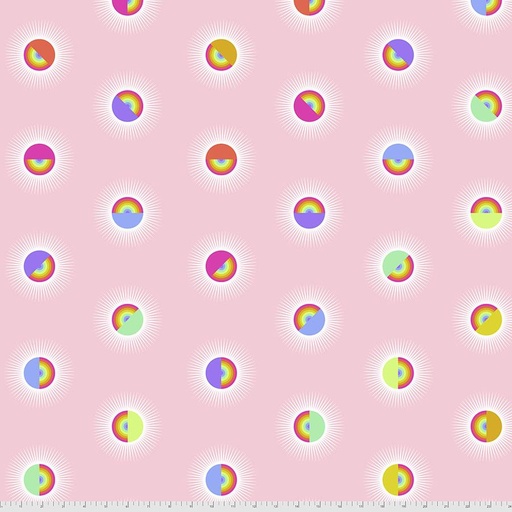 108" Wide Daydreamer Saturdaze  Guava
