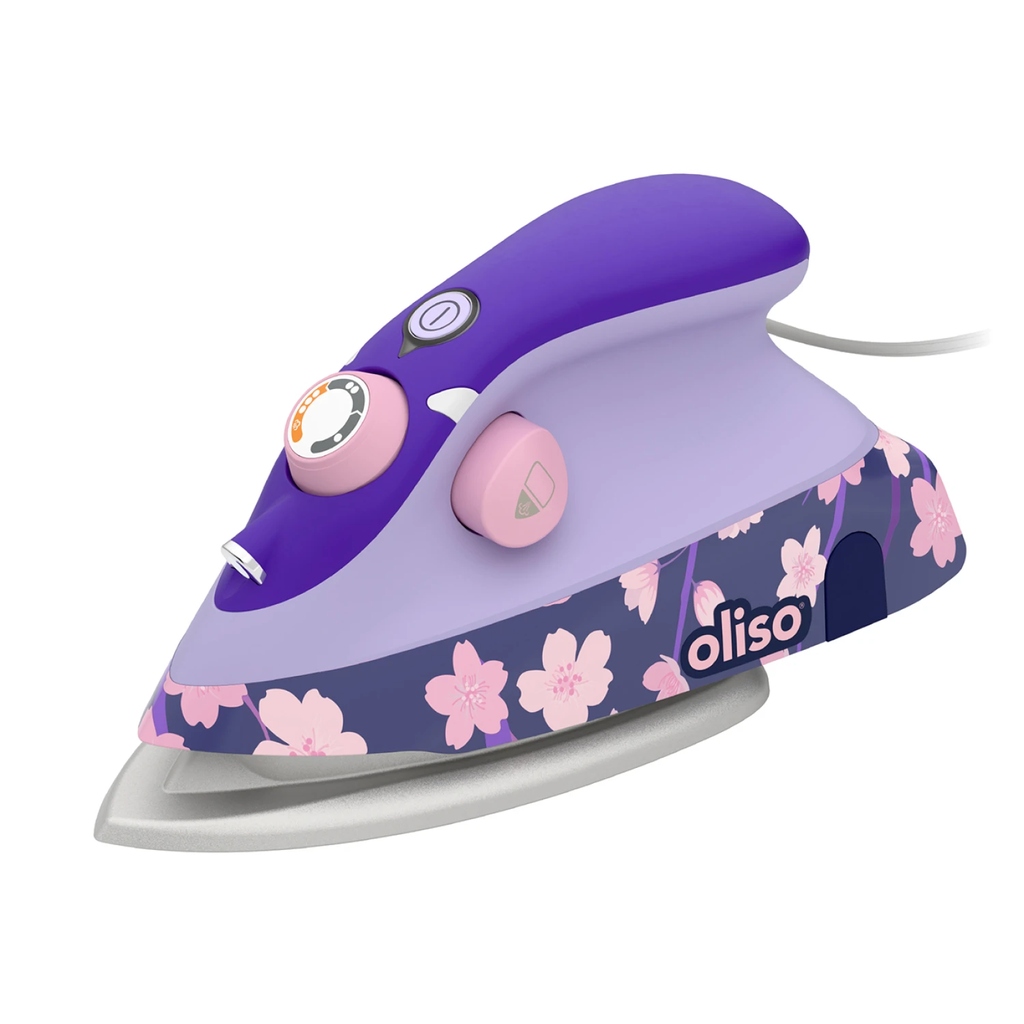 Yaya Han Oliso Mini Iron With Trivet
