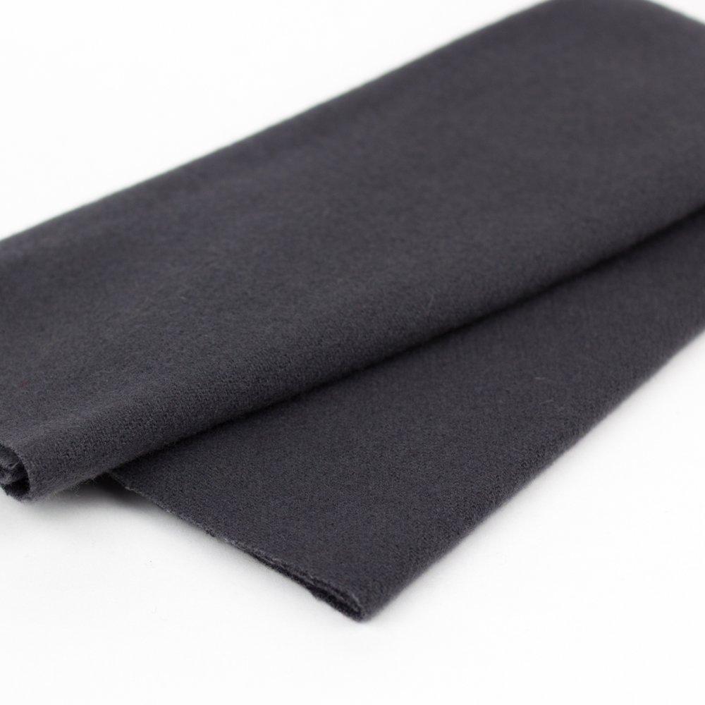 Wool Cuts Charcoal LN06
