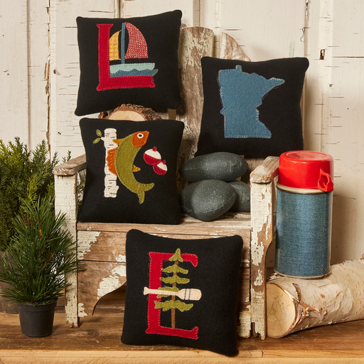Lake Pillows Pattern