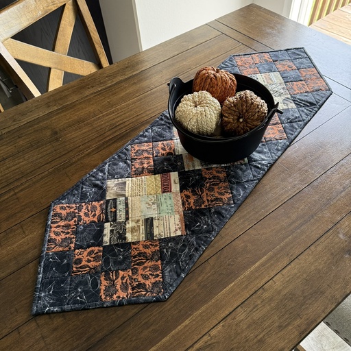 Halloween Pleasures Runner Kit